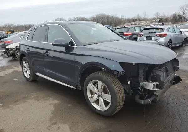 śląskie Audi Q5 cena 79900 przebieg: 99735, rok produkcji 2019 z Janowiec Wielkopolski